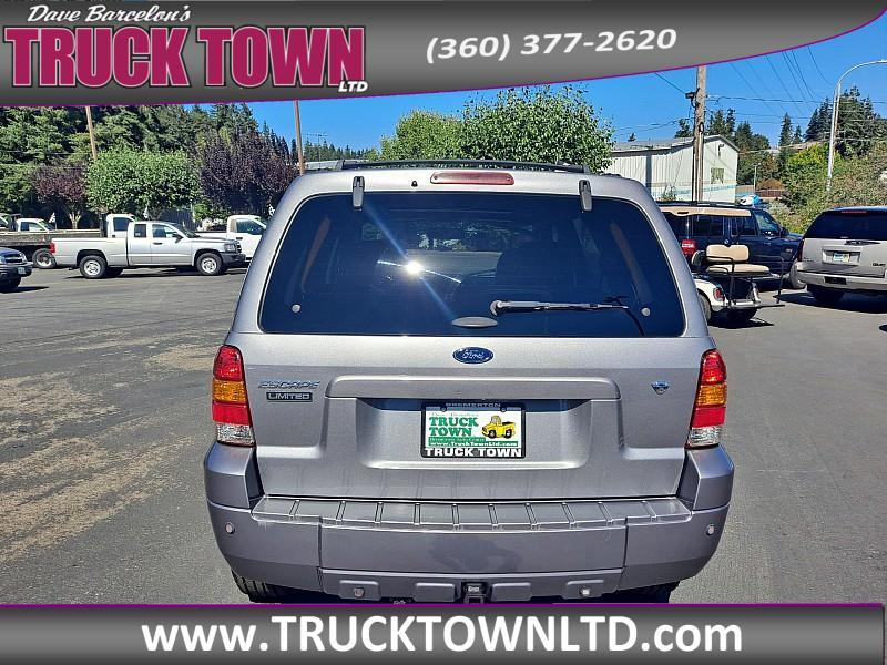 used 2007 Ford Escape car, priced at $9,873