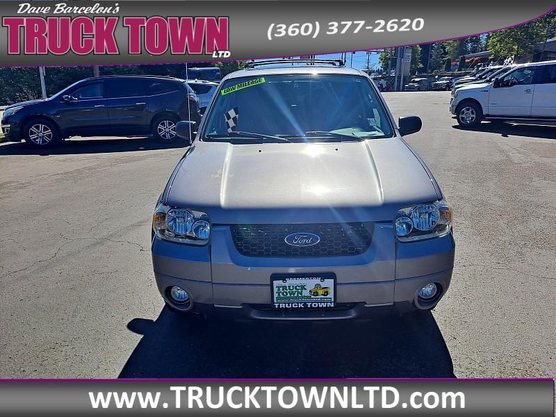 used 2007 Ford Escape car, priced at $9,873