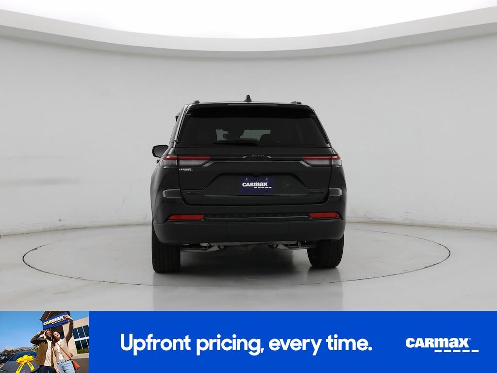 used 2024 Jeep Grand Cherokee car, priced at $39,998