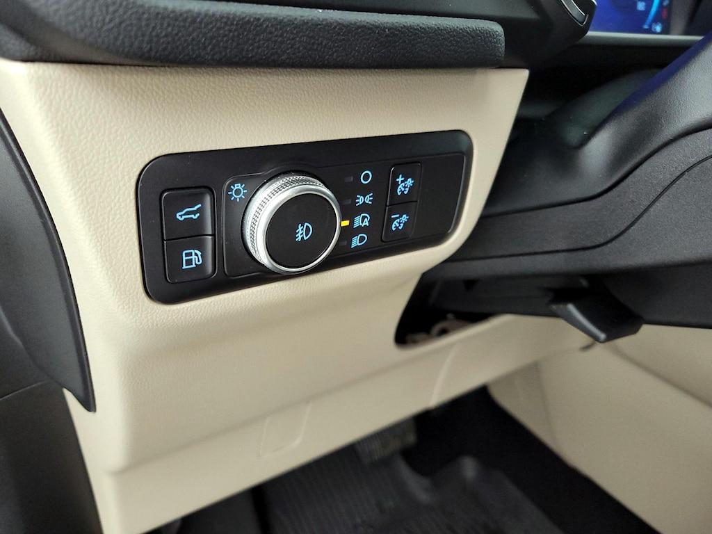 used 2020 Ford Escape car, priced at $24,998