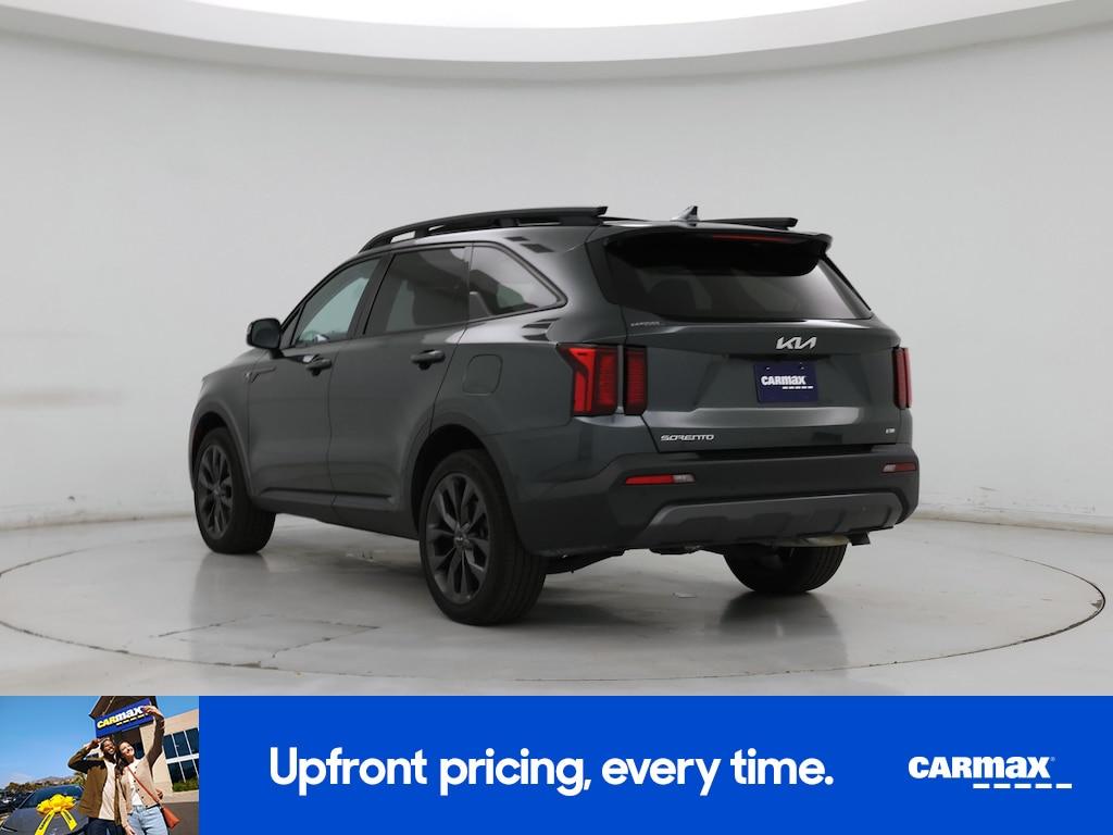 used 2023 Kia Sorento car, priced at $33,998