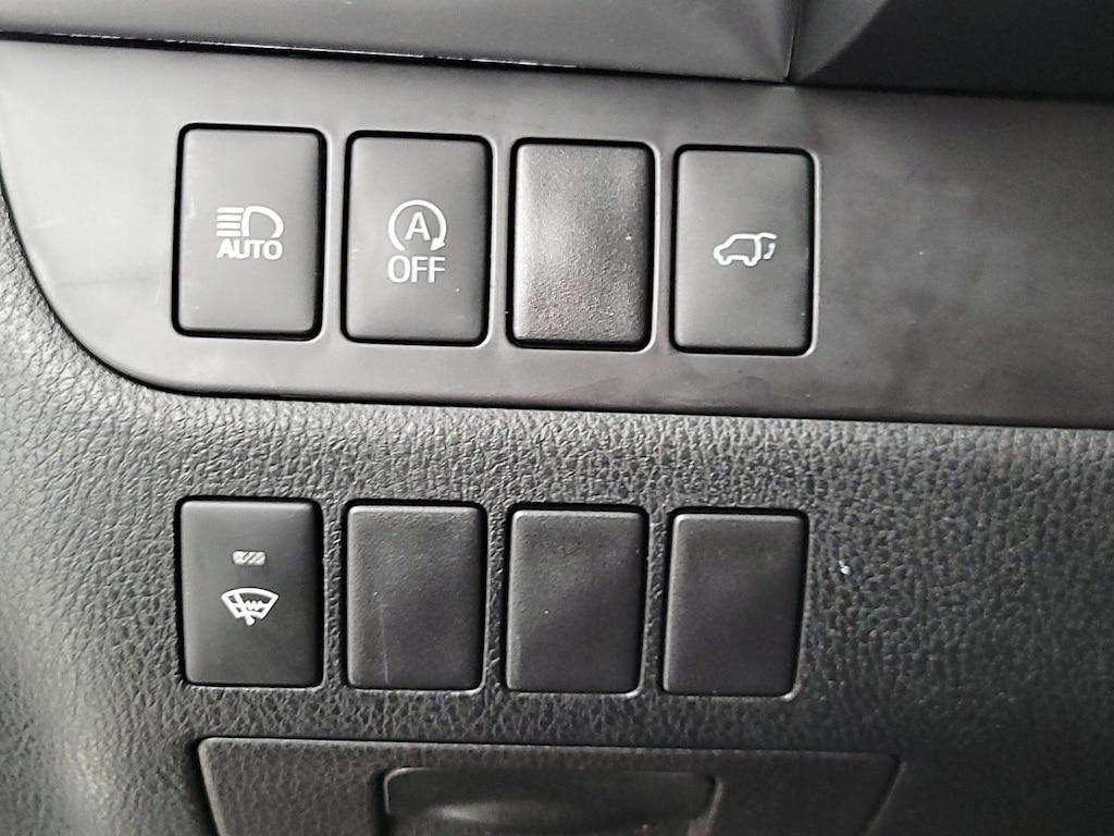 used 2017 Toyota Highlander car, priced at $28,998