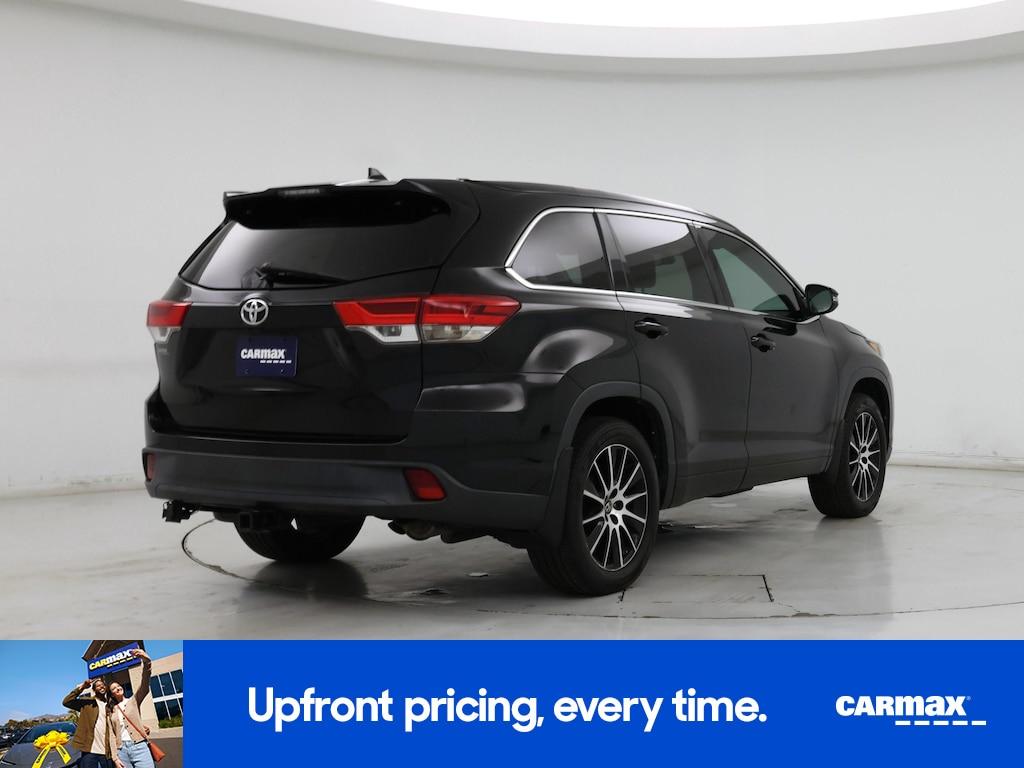 used 2017 Toyota Highlander car, priced at $28,998