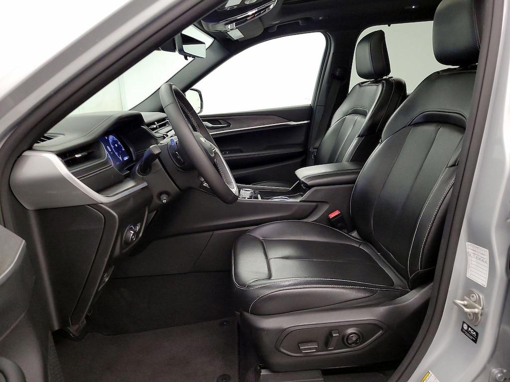 used 2024 Jeep Grand Cherokee L car, priced at $31,998