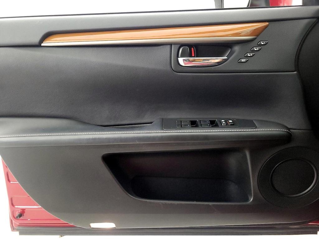 used 2014 Lexus ES 300h car, priced at $18,998