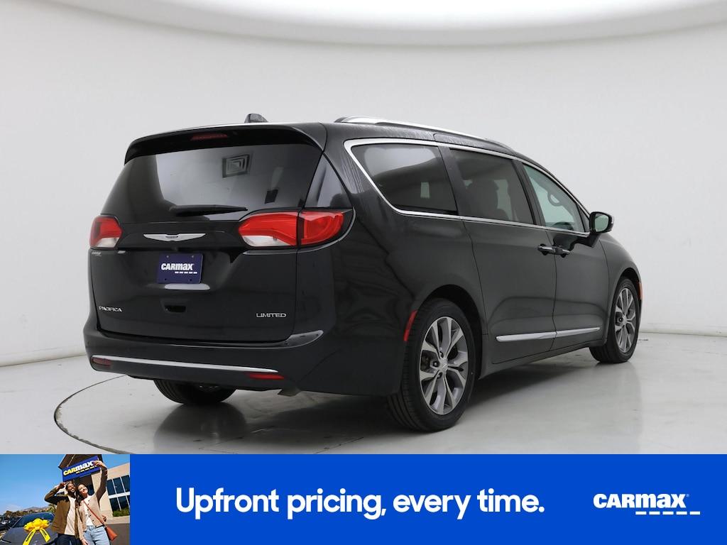 used 2020 Chrysler Pacifica car, priced at $28,998