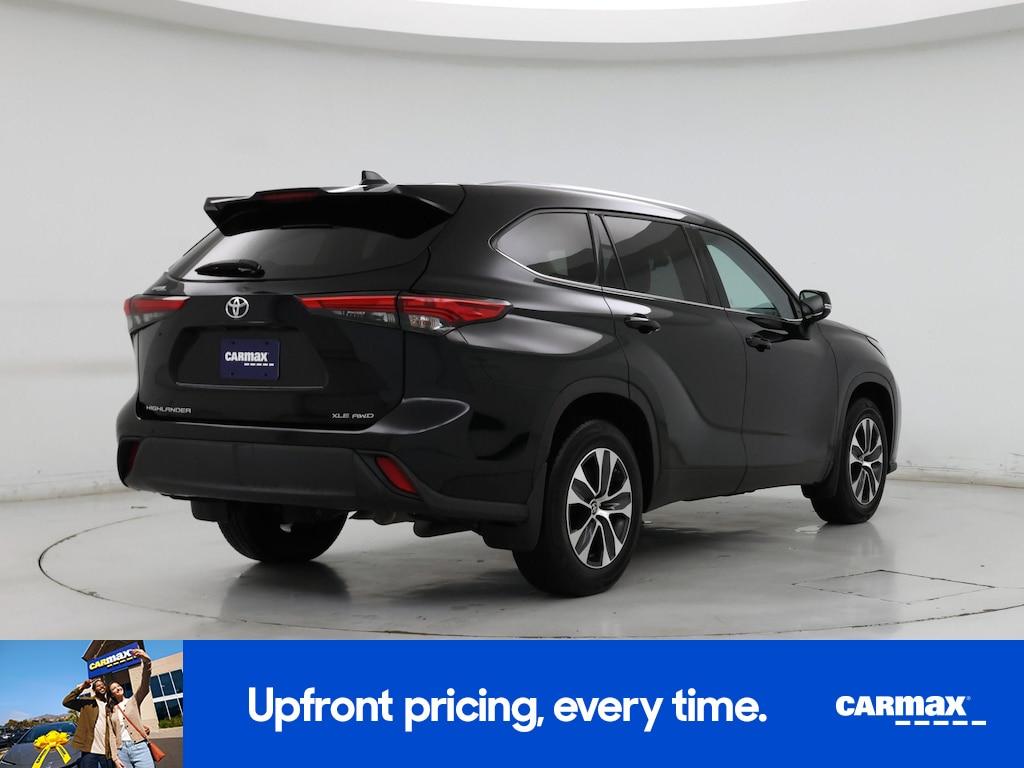 used 2021 Toyota Highlander car, priced at $28,998