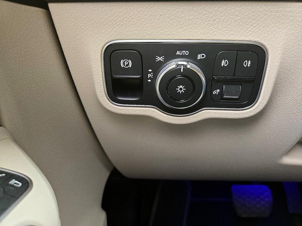 used 2020 Mercedes-Benz GLB 250 car, priced at $27,998