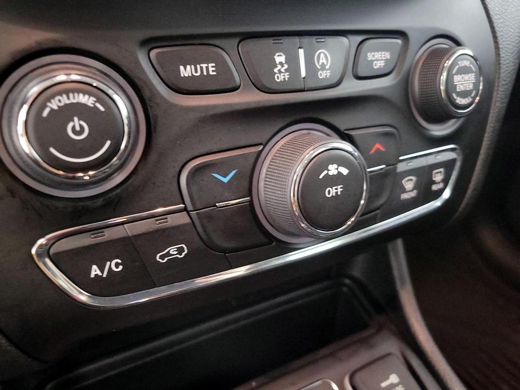 used 2021 Jeep Cherokee car, priced at $21,998