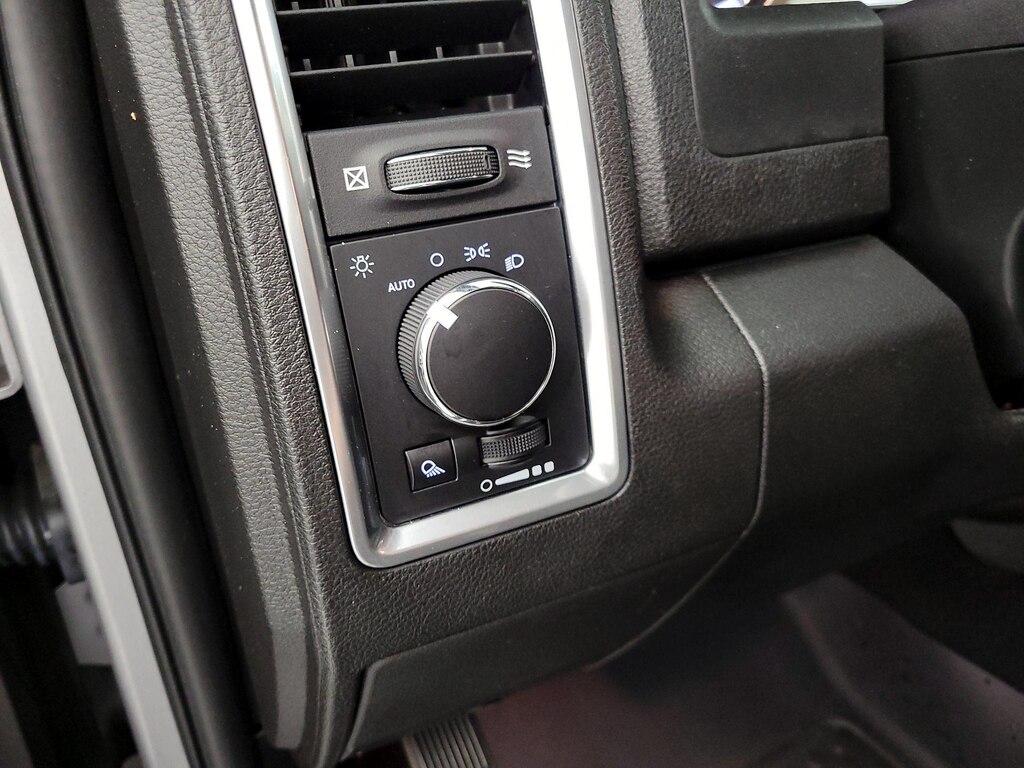 used 2021 Ram 1500 Classic car, priced at $28,998