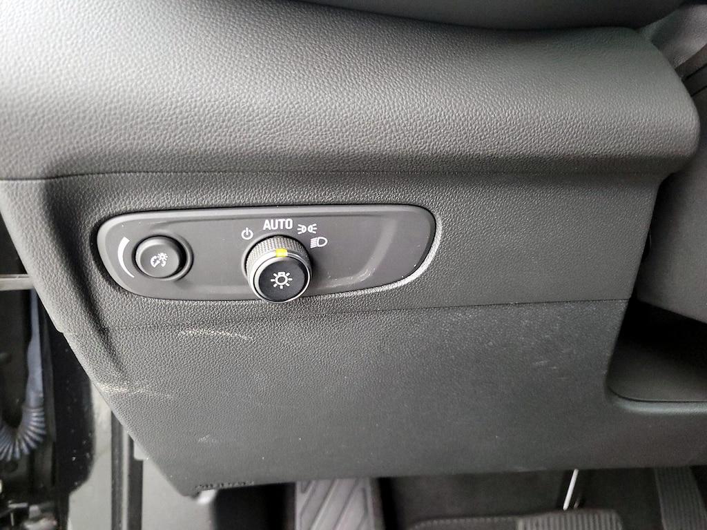 used 2023 Buick Envision car, priced at $29,998