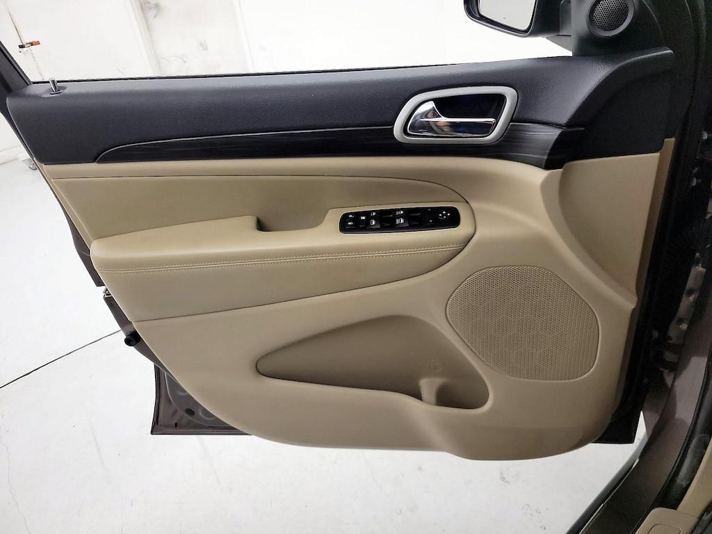 used 2021 Jeep Grand Cherokee car, priced at $23,998