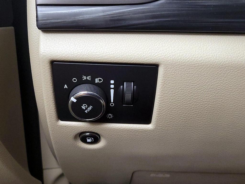 used 2021 Jeep Grand Cherokee car, priced at $23,998