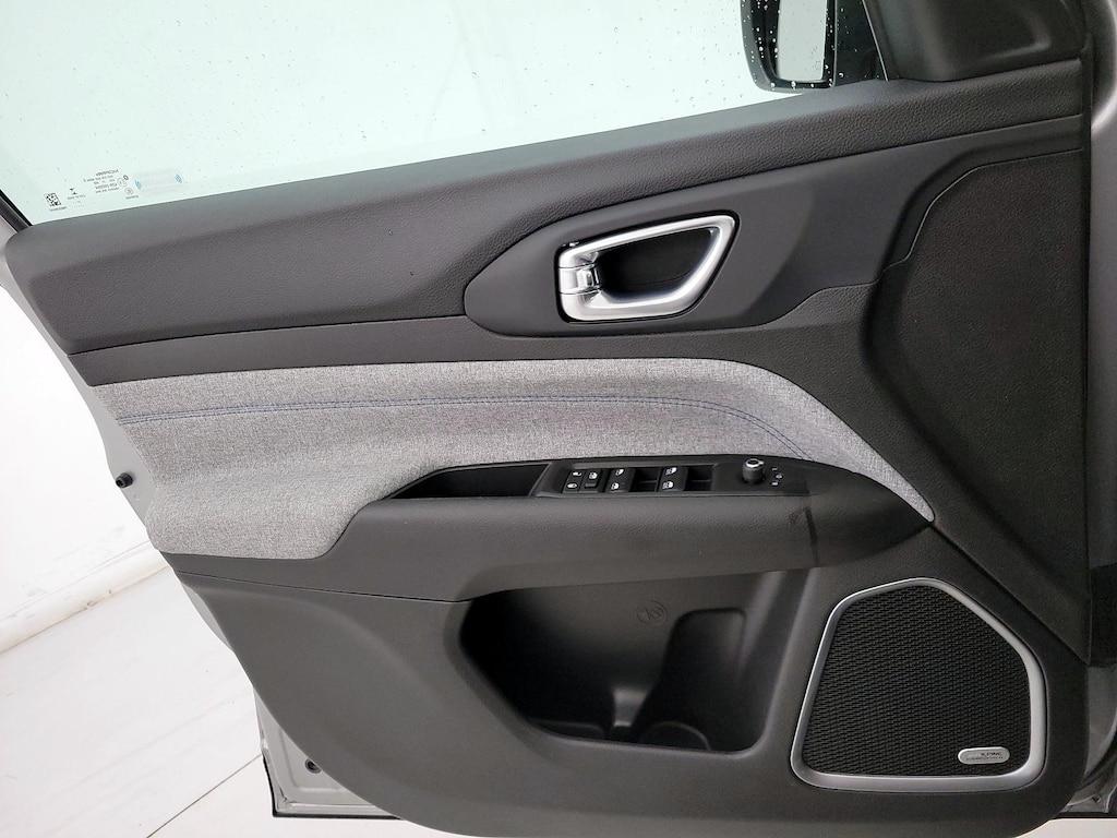 used 2022 Jeep Compass car, priced at $24,998