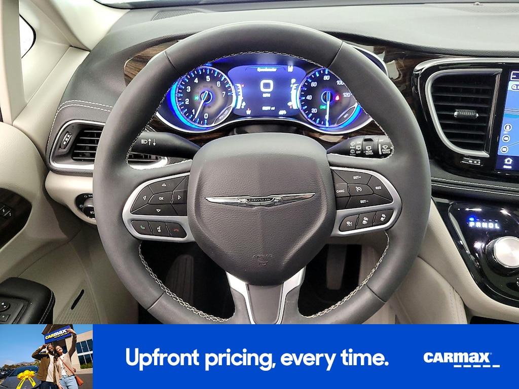 used 2022 Chrysler Pacifica car, priced at $31,998