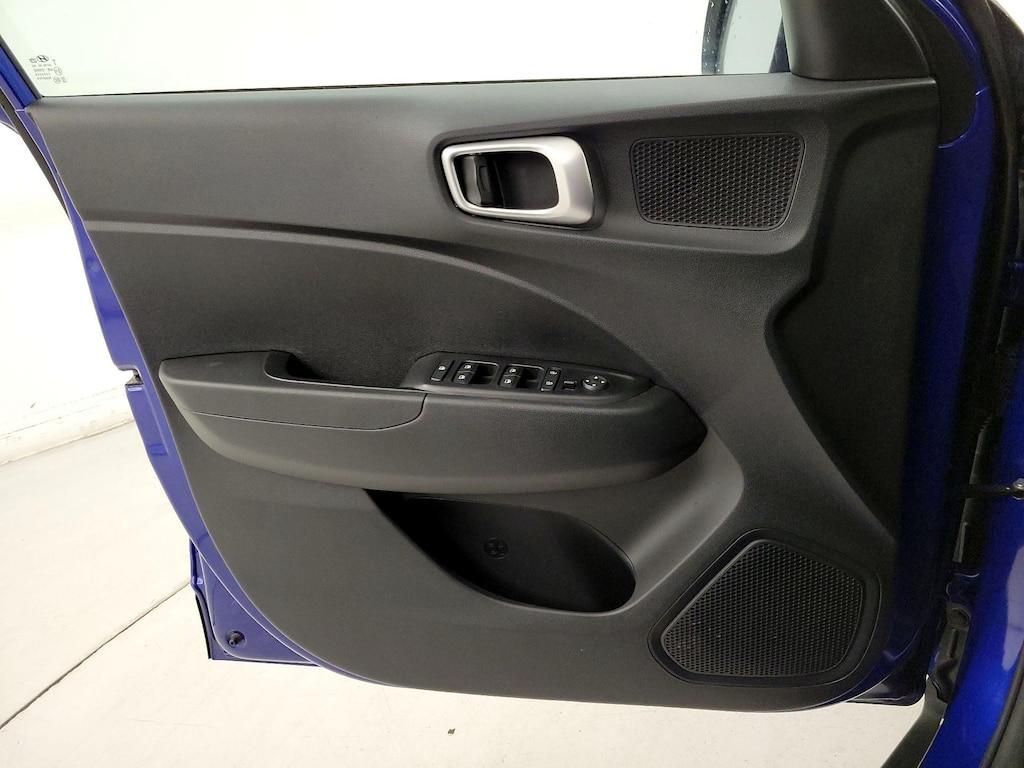 used 2022 Hyundai Venue car, priced at $19,998