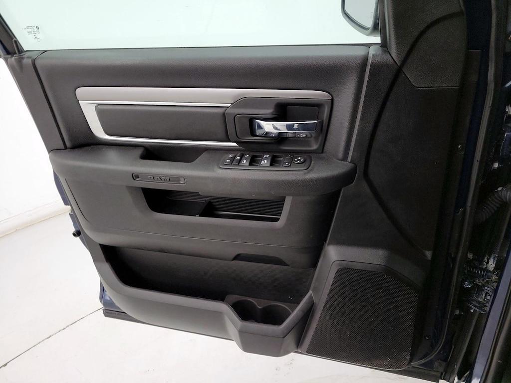 used 2022 Ram 1500 Classic car, priced at $32,998