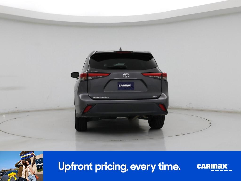 used 2022 Toyota Highlander car, priced at $29,998
