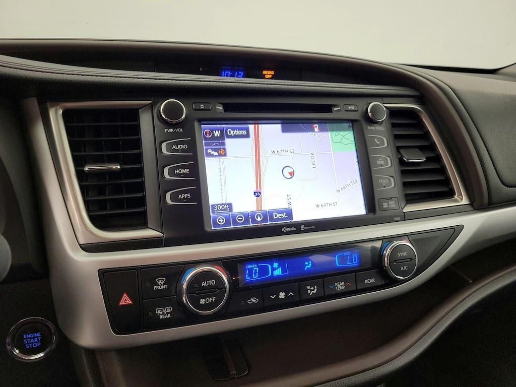 used 2014 Toyota Highlander car, priced at $22,998