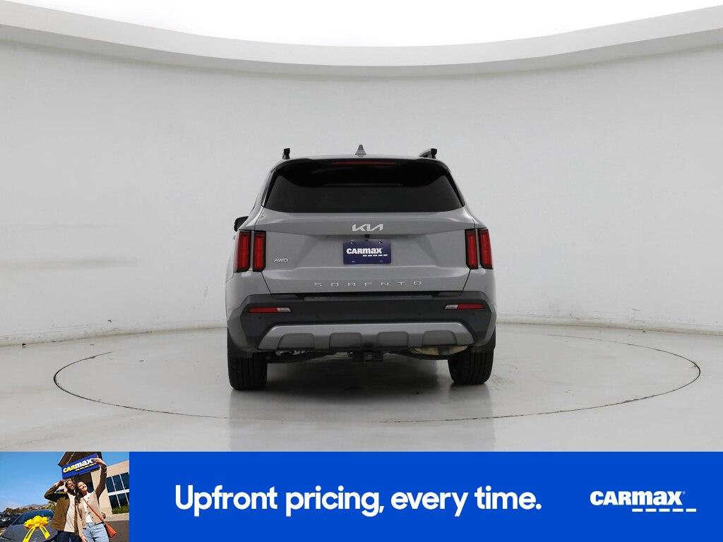 used 2022 Kia Sorento car, priced at $29,998