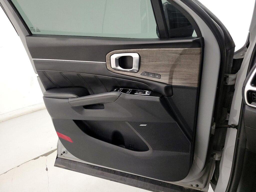 used 2022 Kia Sorento car, priced at $29,998