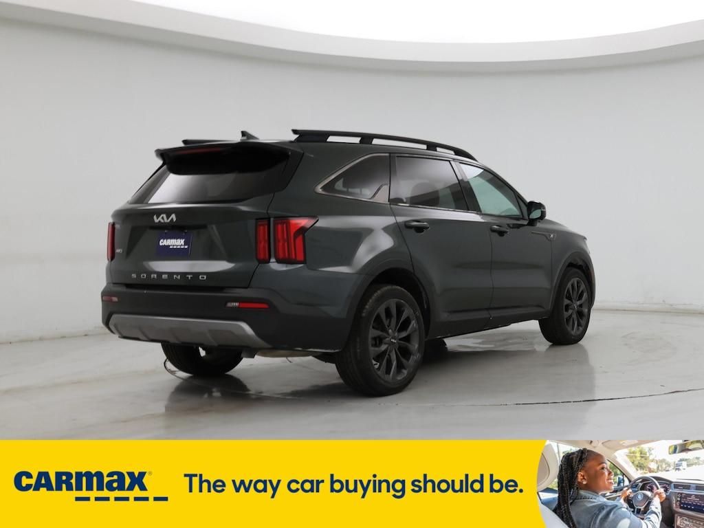used 2022 Kia Sorento car, priced at $31,998