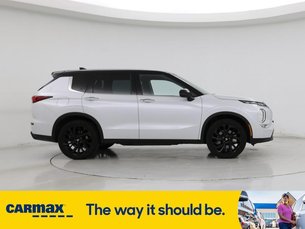 used 2023 Mitsubishi Outlander car, priced at $32,998