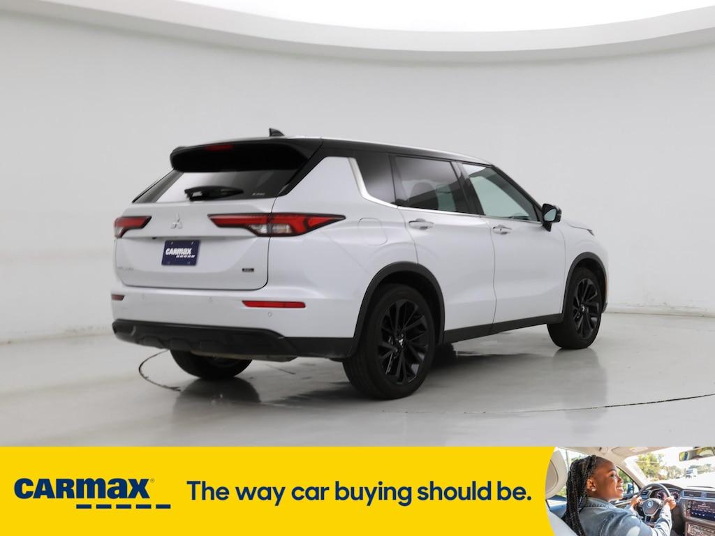 used 2023 Mitsubishi Outlander car, priced at $32,998