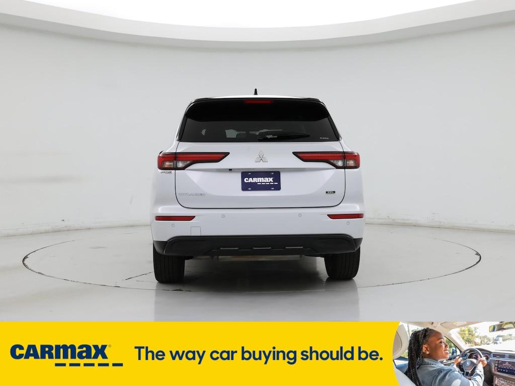 used 2023 Mitsubishi Outlander car, priced at $32,998