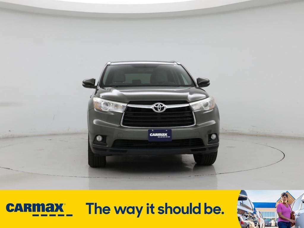 used 2016 Toyota Highlander car, priced at $21,998