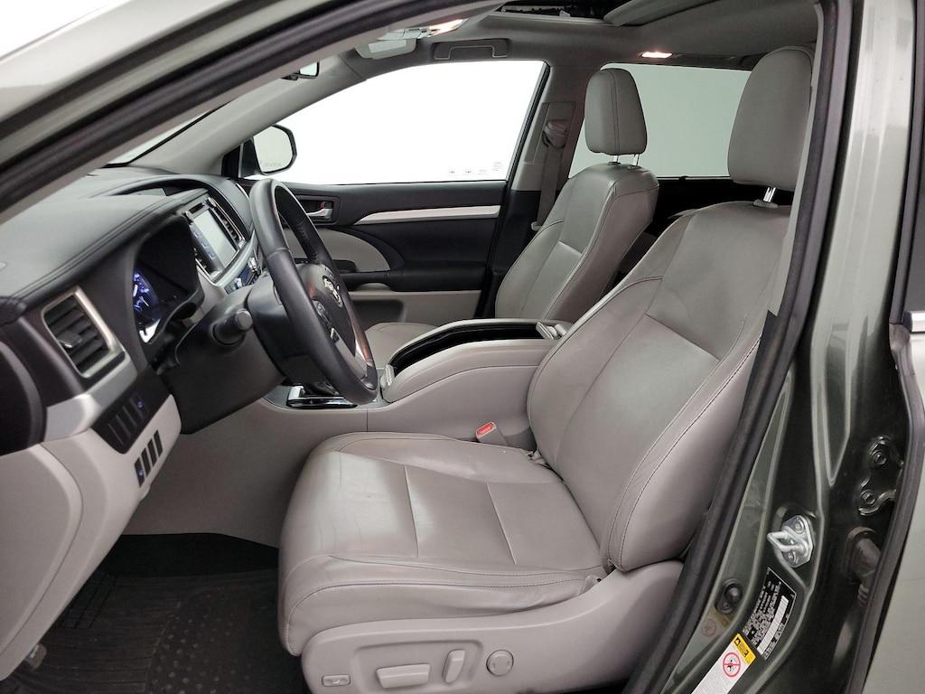 used 2016 Toyota Highlander car, priced at $21,998