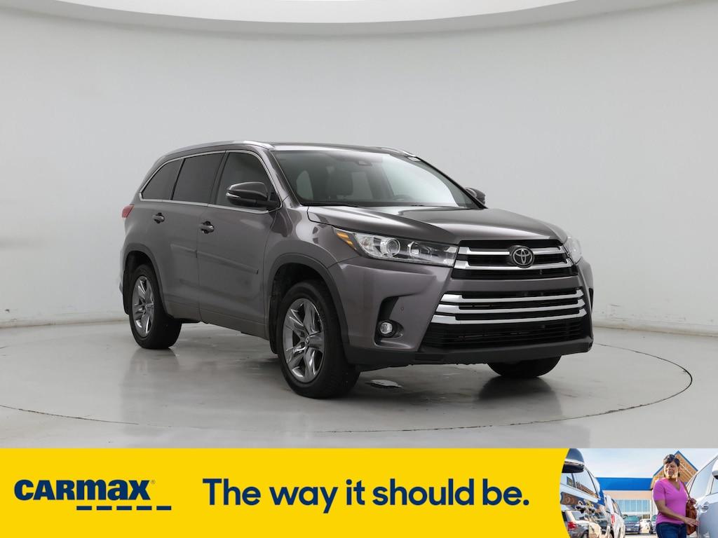used 2019 Toyota Highlander car, priced at $27,998