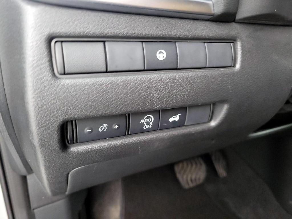 used 2024 Nissan Rogue car, priced at $24,998