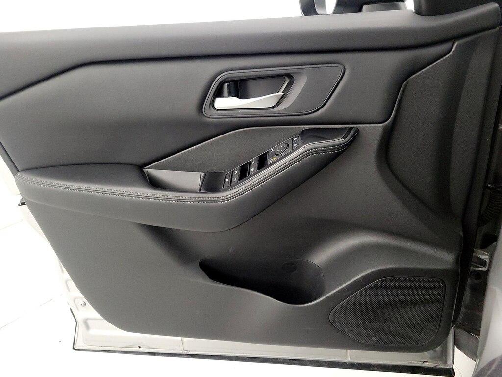 used 2024 Nissan Rogue car, priced at $24,998