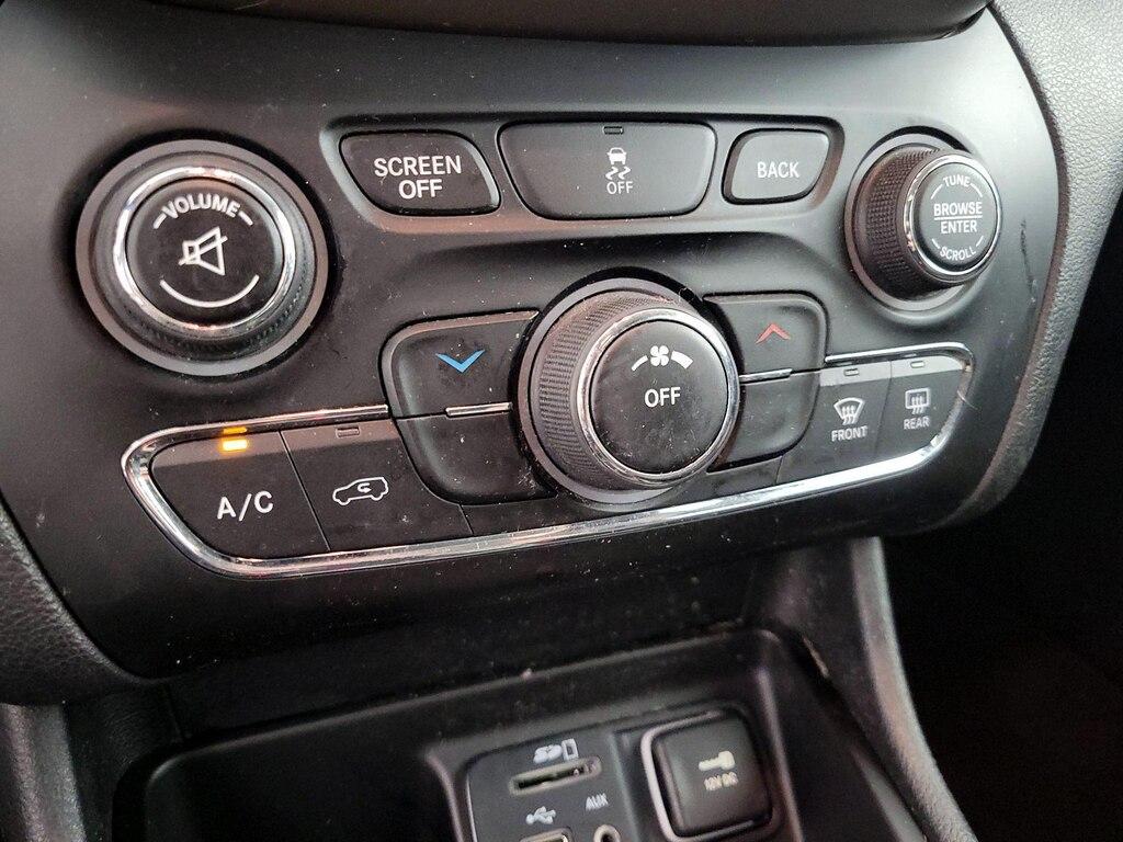 used 2014 Jeep Cherokee car, priced at $14,599