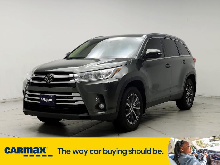 used 2019 Toyota Highlander car, priced at $29,998