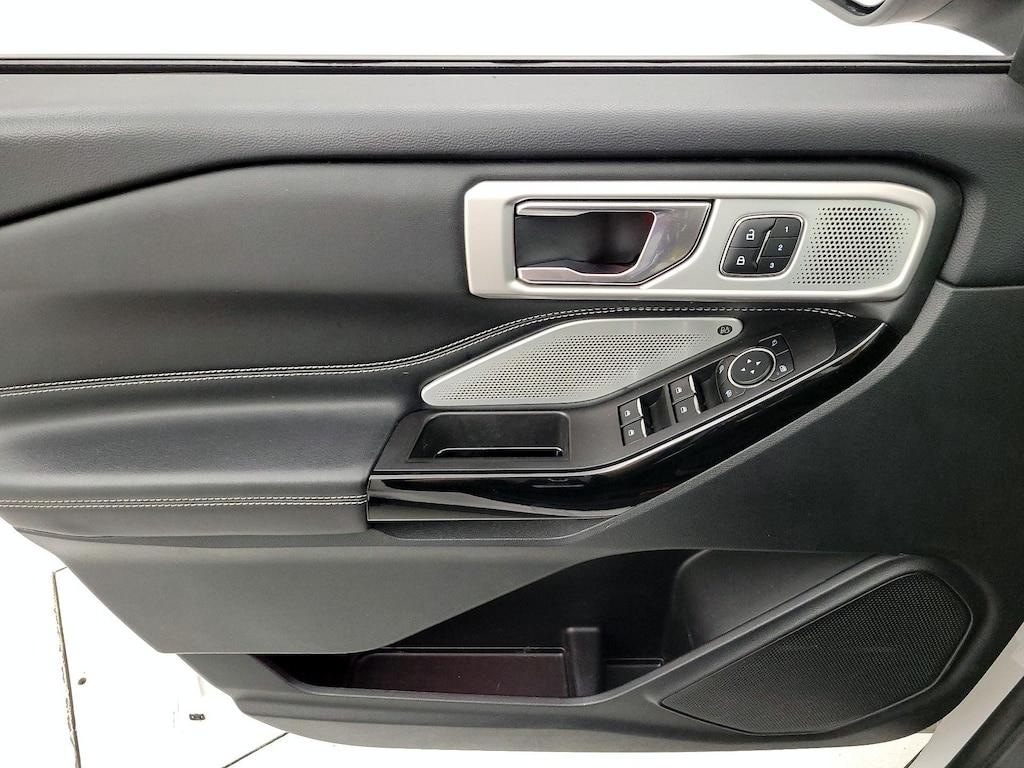 used 2022 Ford Explorer car, priced at $39,998