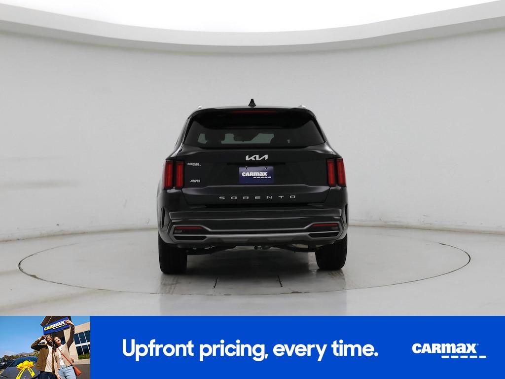 used 2022 Kia Sorento car, priced at $30,998