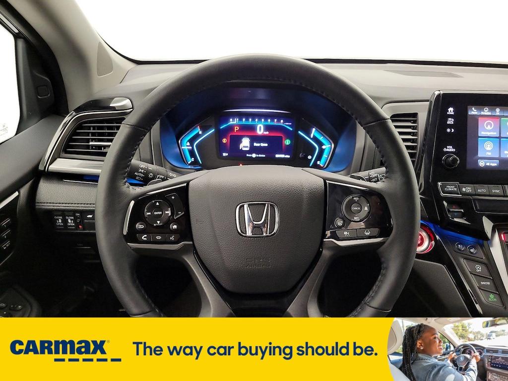 used 2024 Honda Odyssey car, priced at $44,998