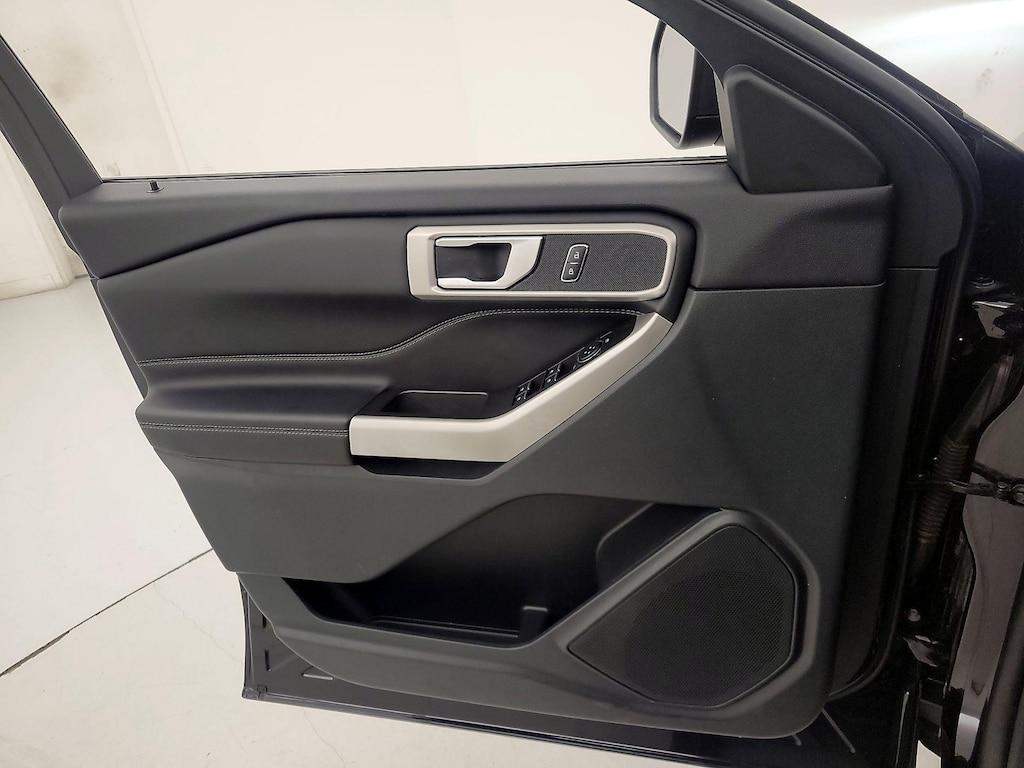 used 2023 Ford Explorer car, priced at $29,998