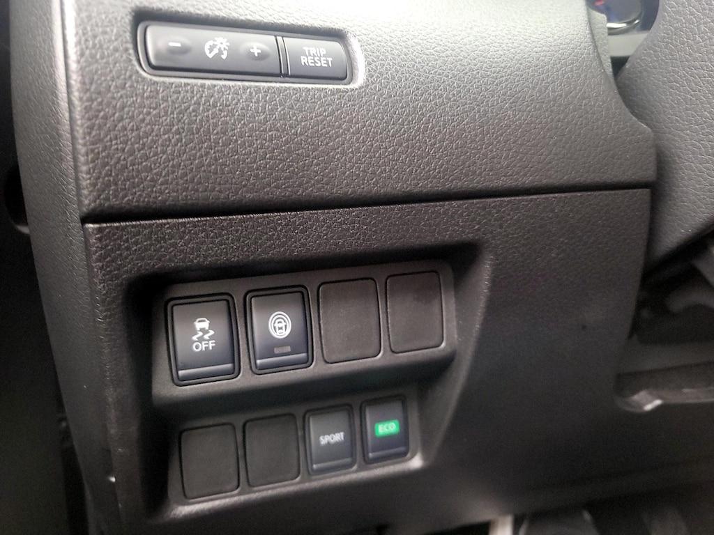 used 2020 Nissan Rogue Sport car, priced at $17,998