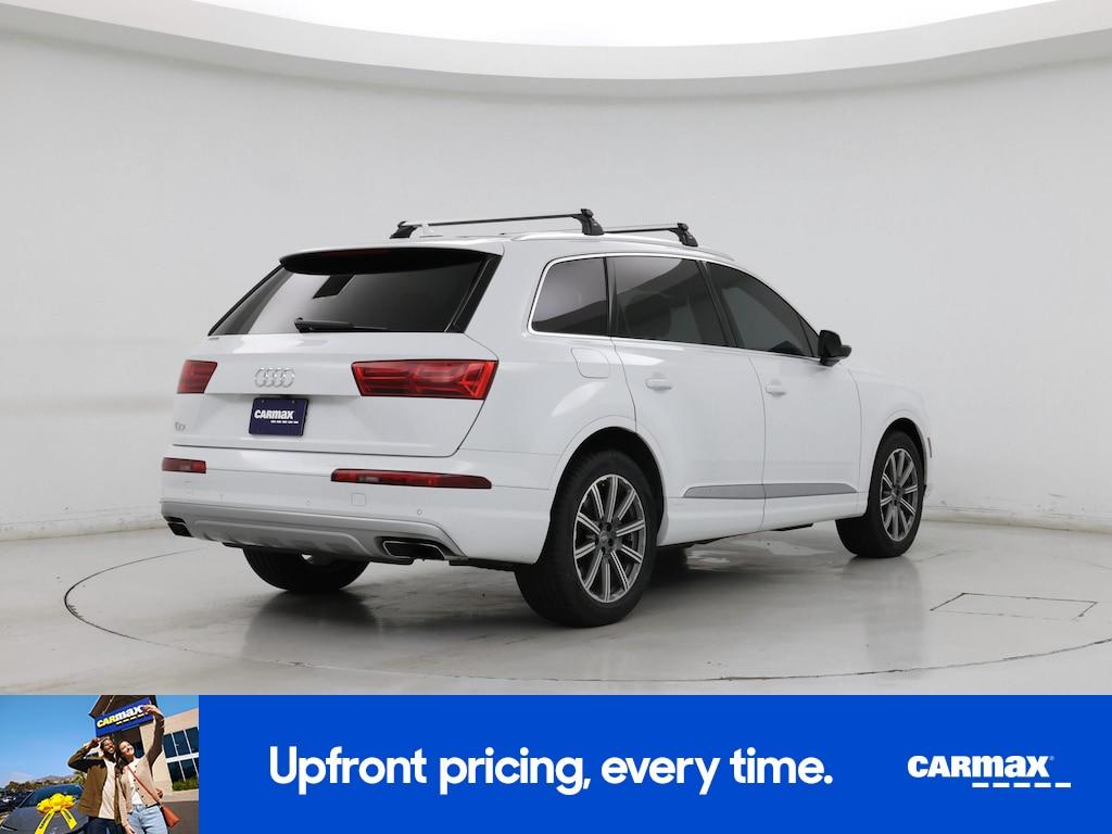 used 2019 Audi Q7 car, priced at $30,998