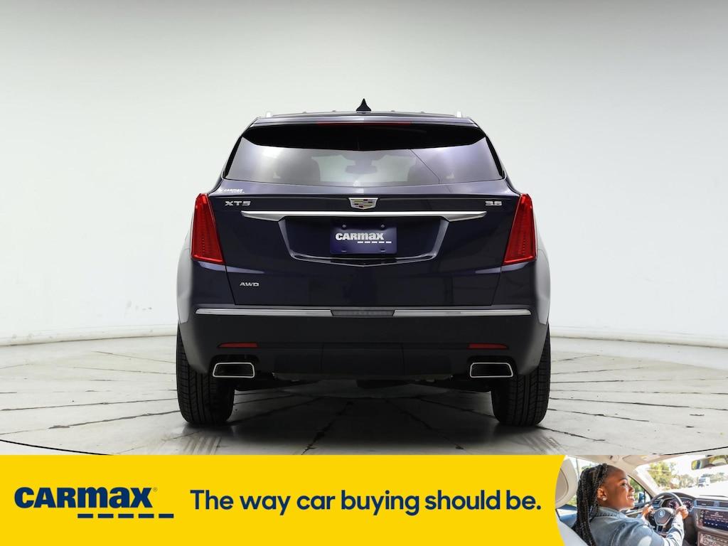 used 2019 Cadillac XT5 car, priced at $24,998