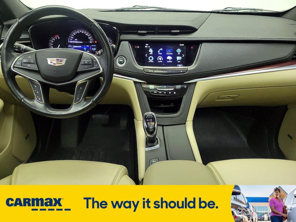 used 2019 Cadillac XT5 car, priced at $24,998