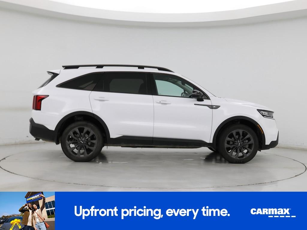 used 2021 Kia Sorento car, priced at $28,998