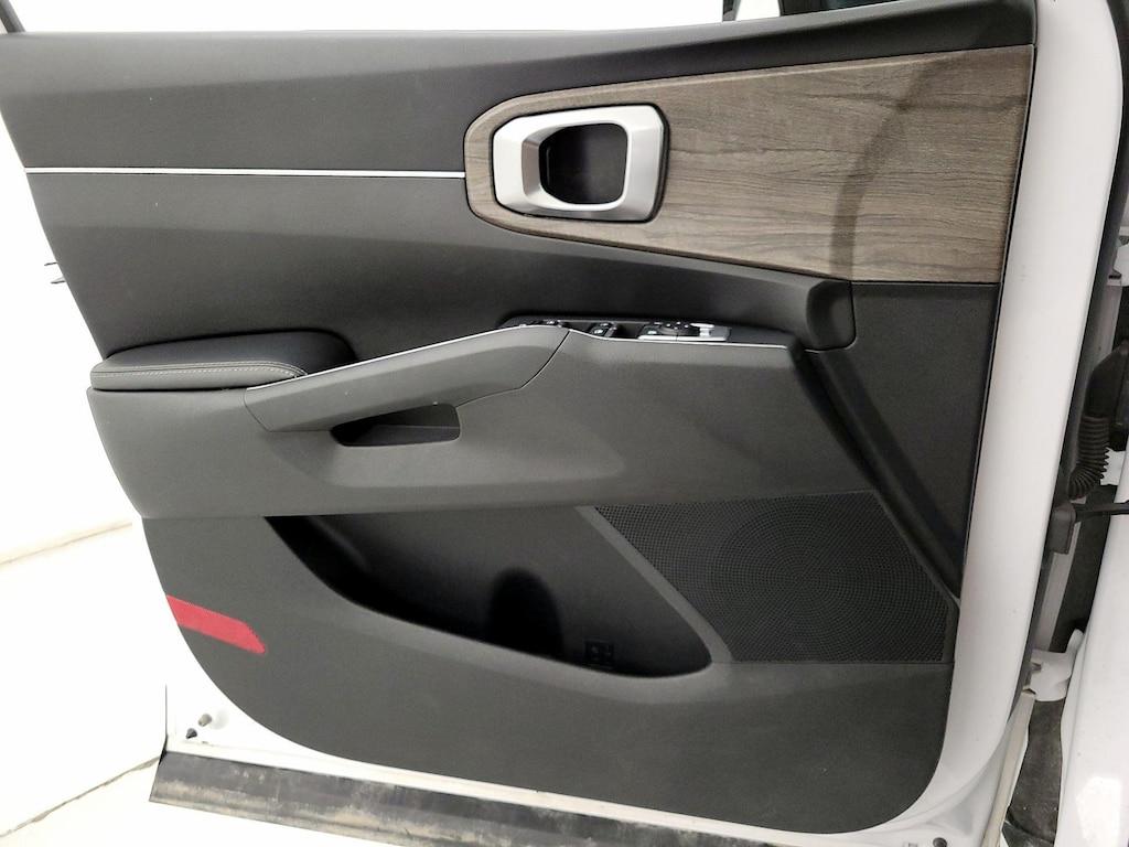 used 2021 Kia Sorento car, priced at $28,998