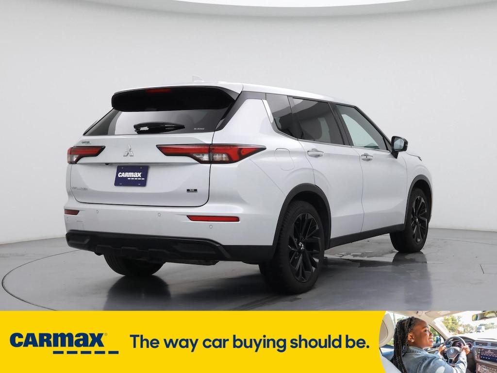 used 2024 Mitsubishi Outlander car, priced at $31,998