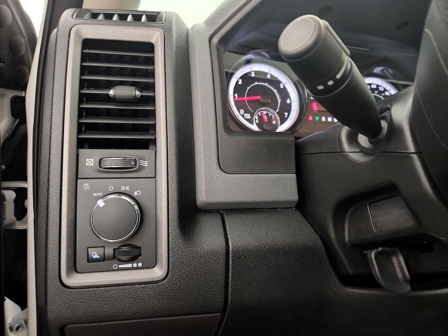 used 2019 Ram 1500 Classic car, priced at $18,998