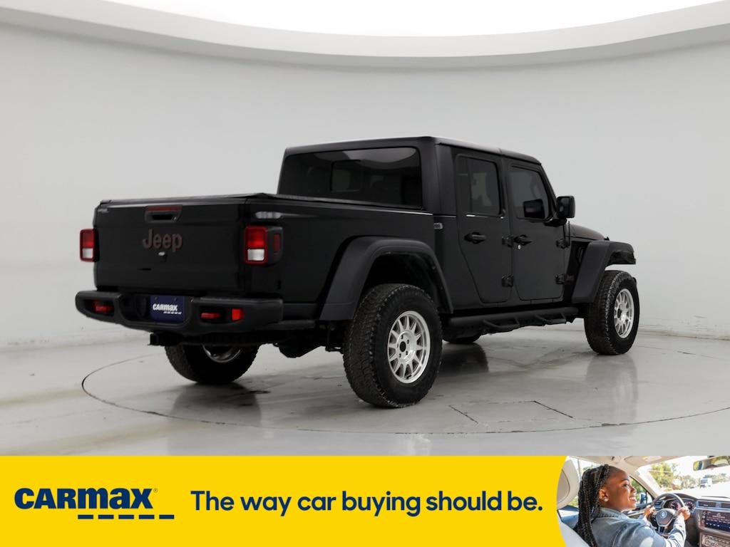 used 2022 Jeep Gladiator car, priced at $38,998