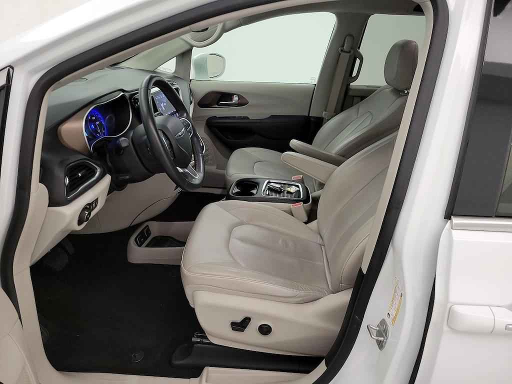 used 2018 Chrysler Pacifica car, priced at $27,998